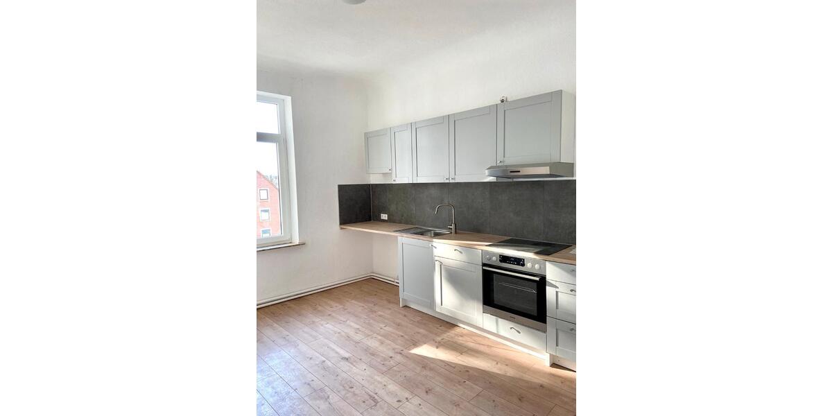 Etagenwohnung Bremerhaven Mitte - 4 Zimmer, 97 m&sup2;, 735&euro; | Angebot:26464453