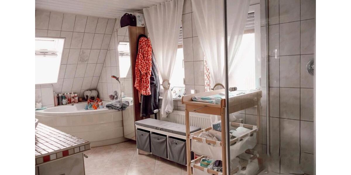Einfamilienhaus Bremerhaven Leherheide - 6 Zimmer, 140 m&sup2;, 285.000&euro; | Angebot:26081776
