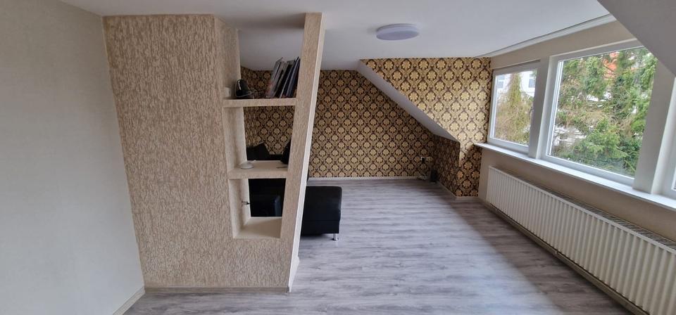 Dachgeschoßwohnung Wilhelmshaven Heppens - 3 Zimmer, 75 m&sup2;, 67.900&euro; | Angebot:26042698