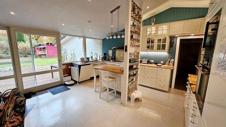 Einfamilienhaus Holste Hellingst - 7 Zimmer, 247 m&sup2;, 379.000&euro; | Angebot:26260950