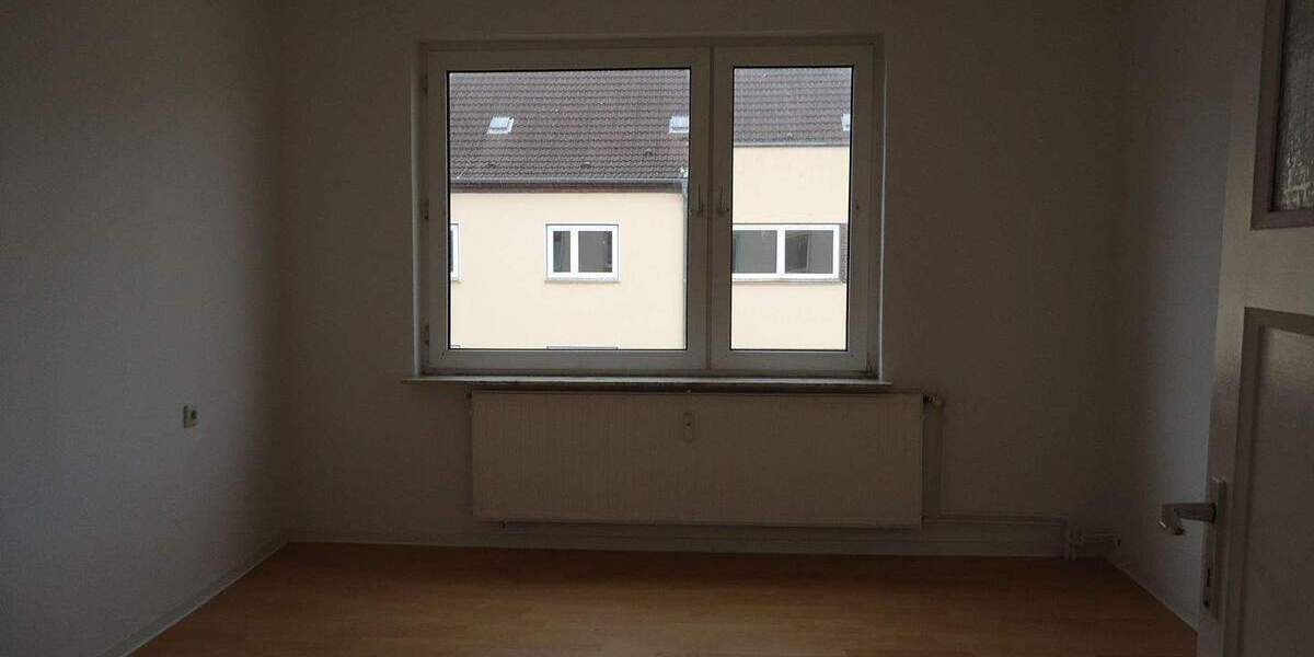 Etagenwohnung Bremerhaven Lehe - 2 Zimmer, 50 m&sup2;, 360&euro; | Angebot:25877469