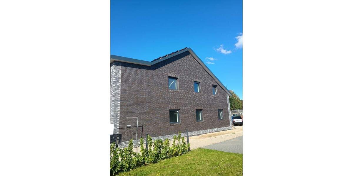 Exklusive 3-Zimmer-Neubauwohnung im Dachgeschoss - Ruhiges 6-Familienhaus in guter Lage von Brake 3 zimmer