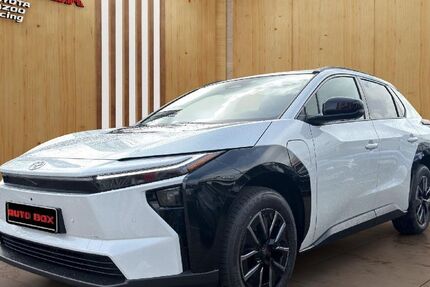 Toyota bZ4X 1.001 km 47.950 &euro; Bremerhaven 27580