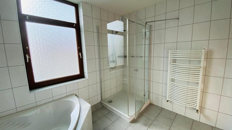 Etagenwohnung Bremerhaven Wulsdorf - 2 Zimmer, 65 m&sup2;, 850&euro; | Angebot:26678832