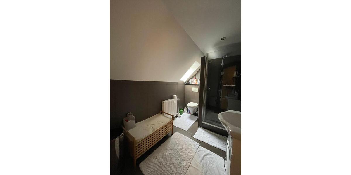 Einfamilienhaus Loxstedt - 12 Zimmer, 335 m&sup2;, 375.000&euro; | Angebot:27013662