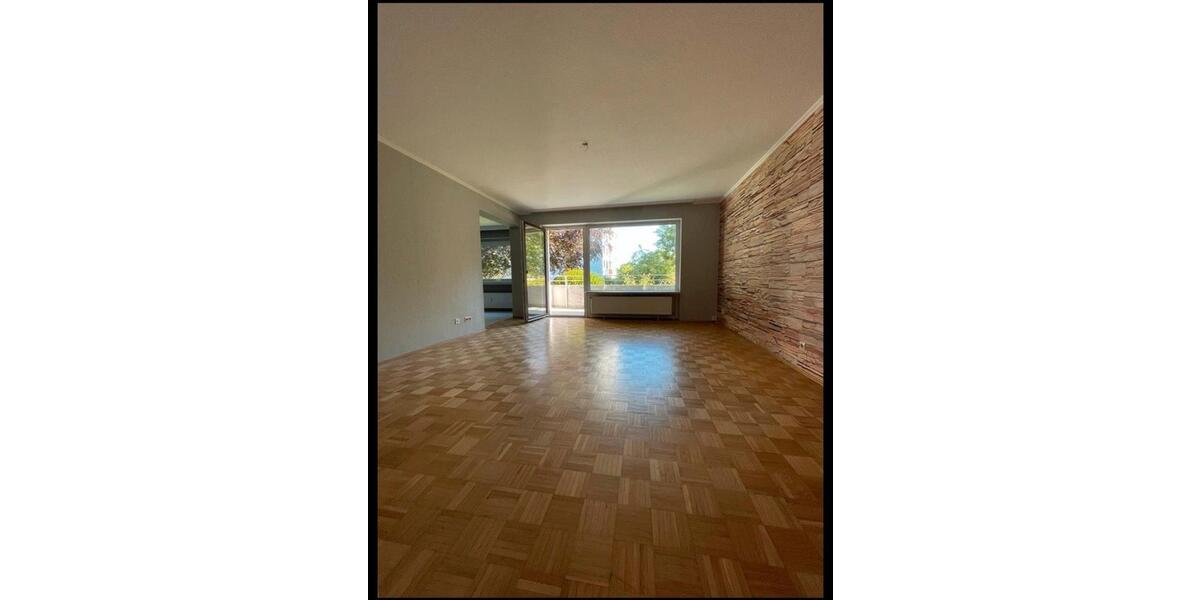 Erdgeschoßwohnung Bremerhaven Lehe - 3 Zimmer, 92 m&sup2;, 130.000&euro; | Angebot:26104409