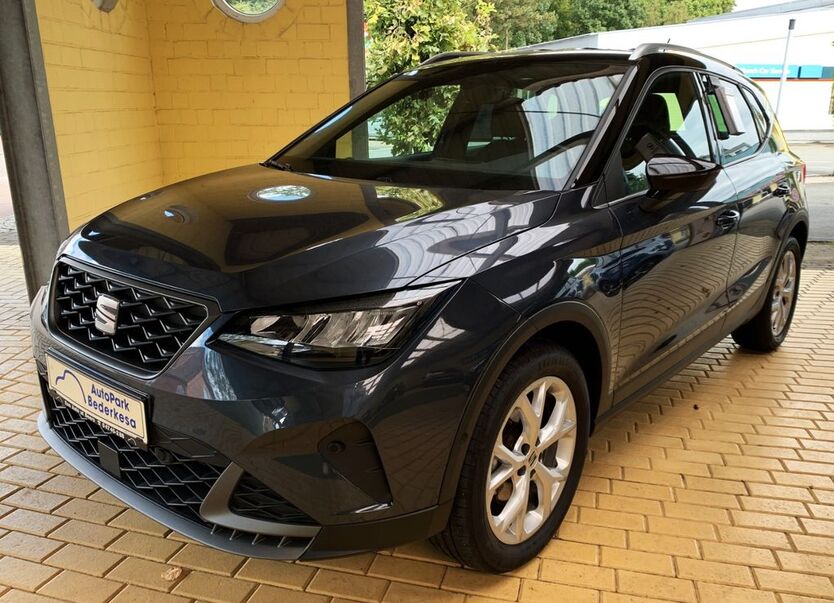 Seat Arona 19.100 km 22.970 € Geestland 27624