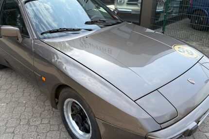 Porsche 944 178.400 km 11.500 € Beverstedt 27616