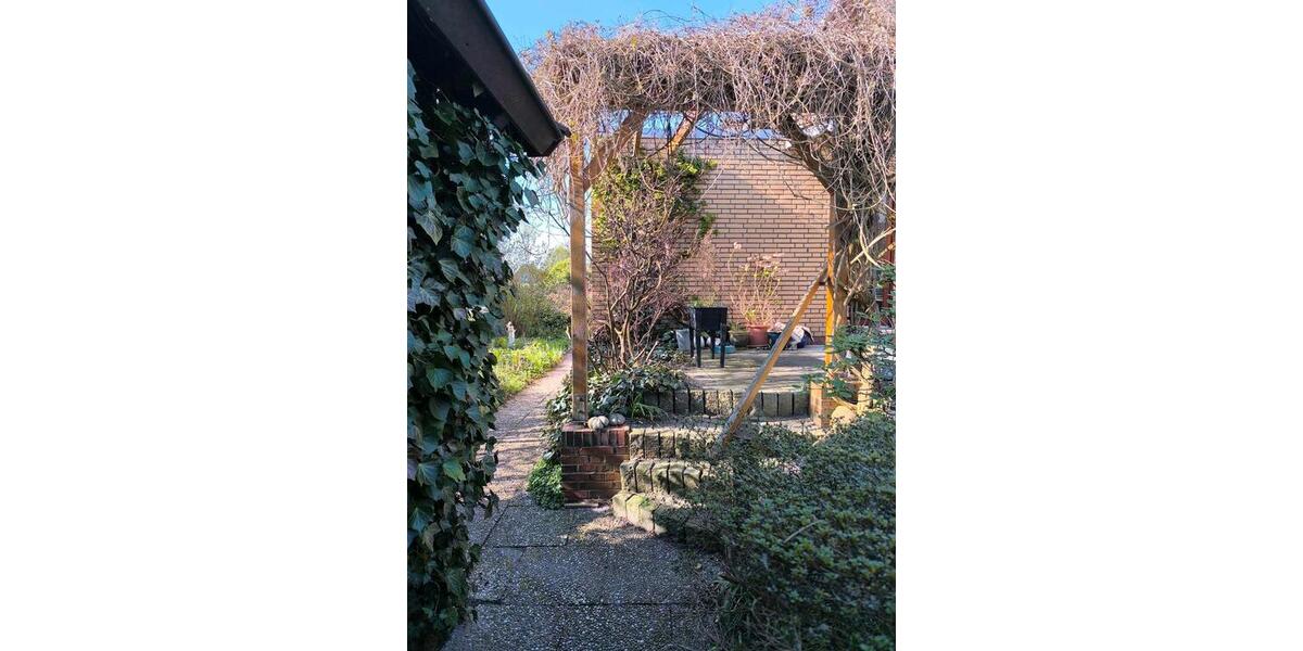 Einfamilienhaus Nordenham - 6 Zimmer, 180 m&sup2;, 240.000&euro; | Angebot:26416067