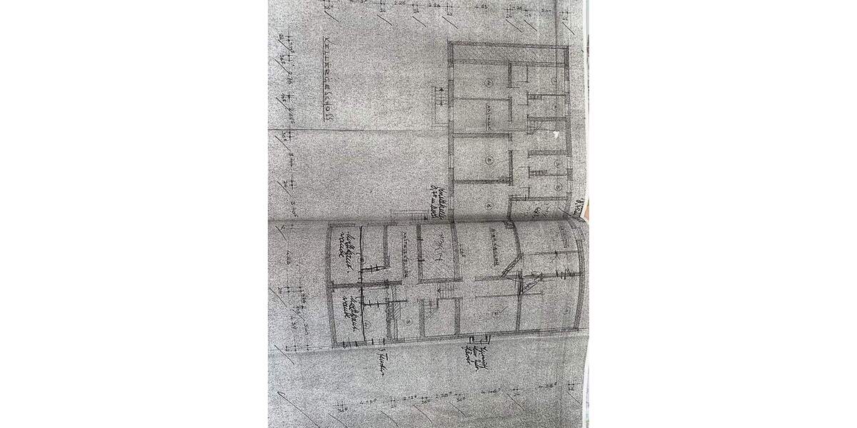 Etagenwohnung Wilhelmshaven Heppens - 4 Zimmer, 125 m&sup2;, 137.500&euro; | Angebot:25804592