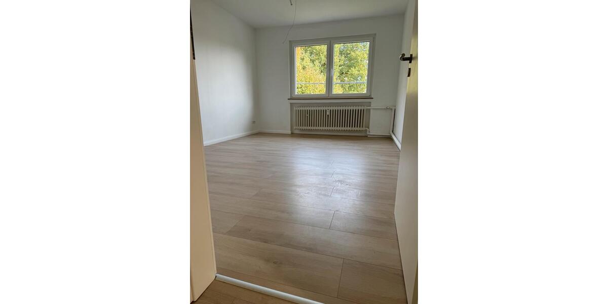 3 Zimmer Küche , Bad ohne Balkon 3 zimmer