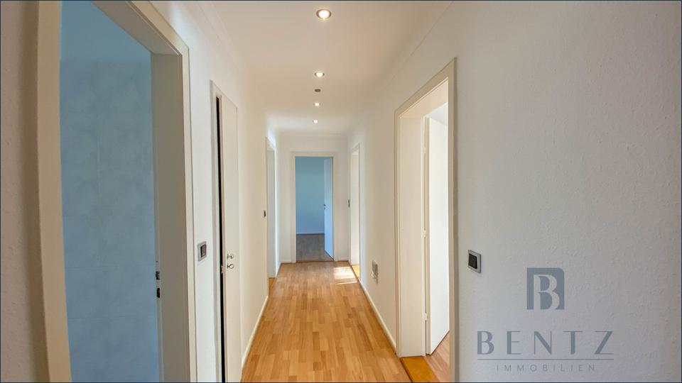 Etagenwohnung Bremerhaven Geestemünde - 3 Zimmer, 74 m&sup2;, 650&euro; | Angebot:26504151