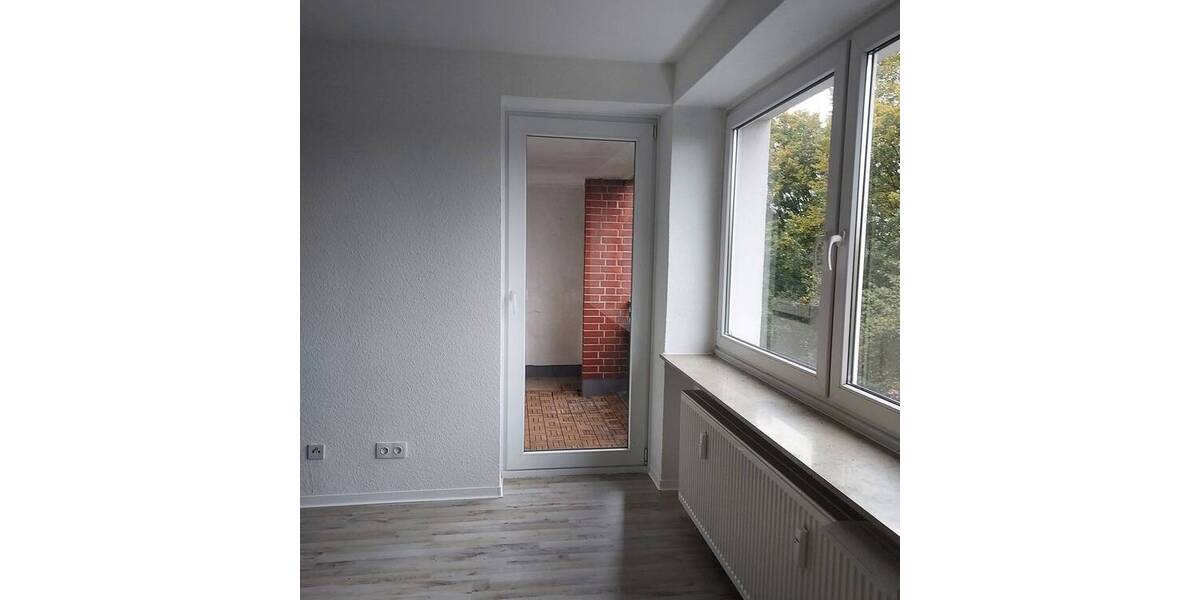 Etagenwohnung Bremerhaven Lehe - 3 Zimmer, 82 m&sup2;, 550&euro; | Angebot:25669769