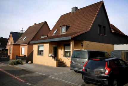 Haus Bremerhaven Leherheide - 6 Zimmer, 140 m&sup2;, 305.000&euro; | Angebot:26081776