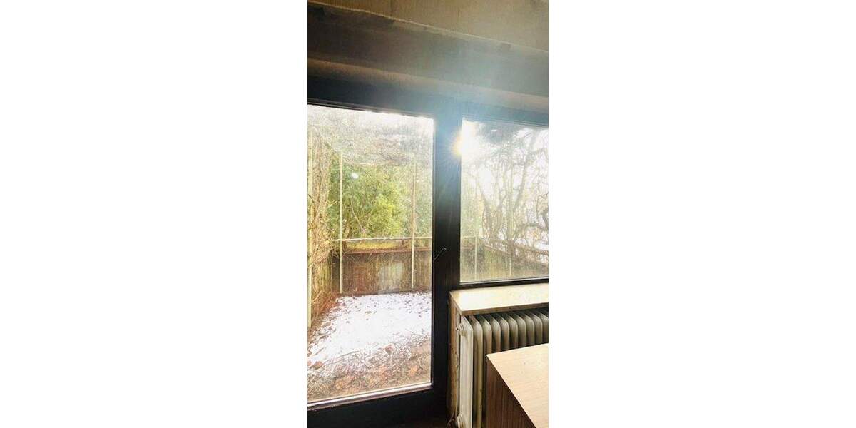 Mehrfamilienhaus, Wohnhaus Bremerhaven Lehe - 8 Zimmer, 140 m&sup2;, 250.000&euro; | Angebot:24735780