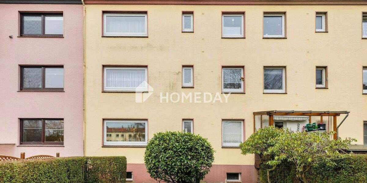 Reihenmittelhaus Bremerhaven Lehe - 7 Zimmer, 185 m&sup2;, 269.000&euro; | Angebot:24723069