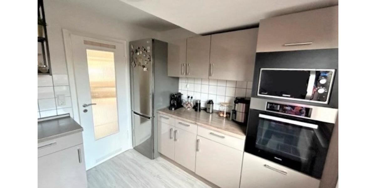 Dachgeschoßwohnung Wilhelmshaven Heppens - 4 Zimmer, 80 m&sup2;, 625&euro; | Angebot:26199572