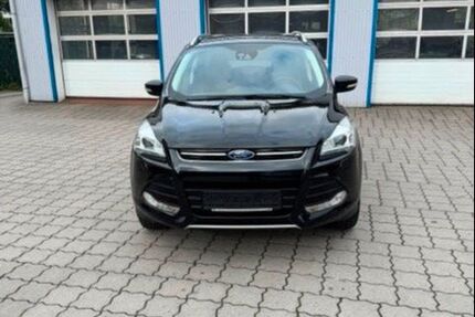 Ford Kuga 132.150 km 11.900 &euro; Geestland 27624
