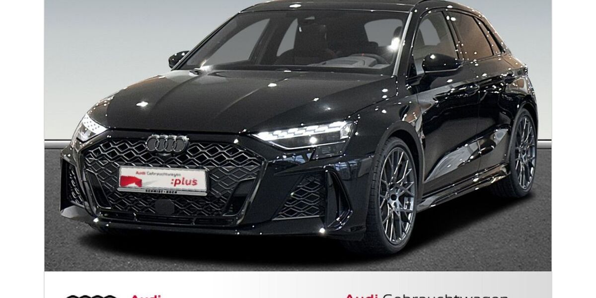 Audi RS3 2.100 km 72.460 € Bremerhaven 27576