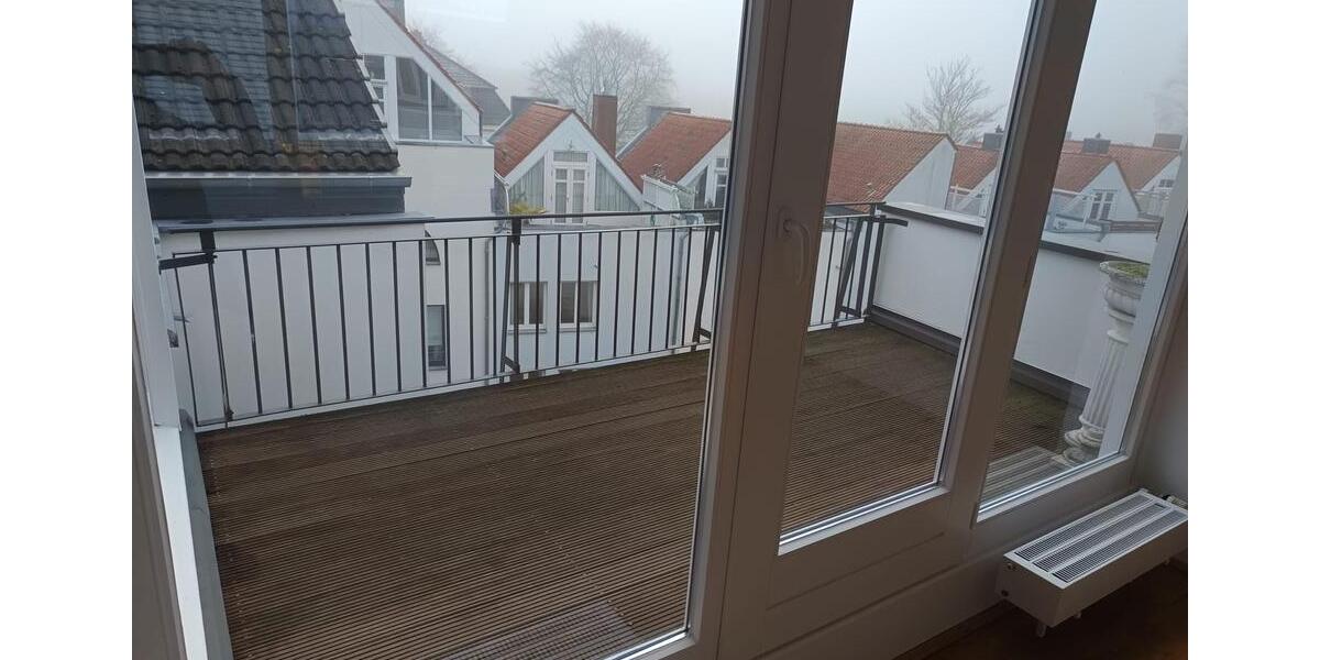 Einfamilienhaus Bremerhaven Lehe - 4 Zimmer, 135 m&sup2;, 1.350&euro; | Angebot:25258943