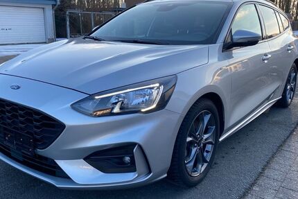 Ford Focus 156.602 km 10.990 &euro; Loxstedt 27612