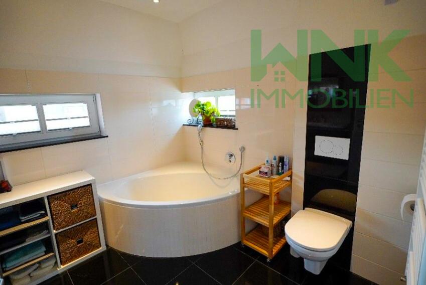 Maisonettenwohnung Bremerhaven Geestemünde - 4 Zimmer, 156 m&sup2;, 1.716&euro; | Angebot:24561949