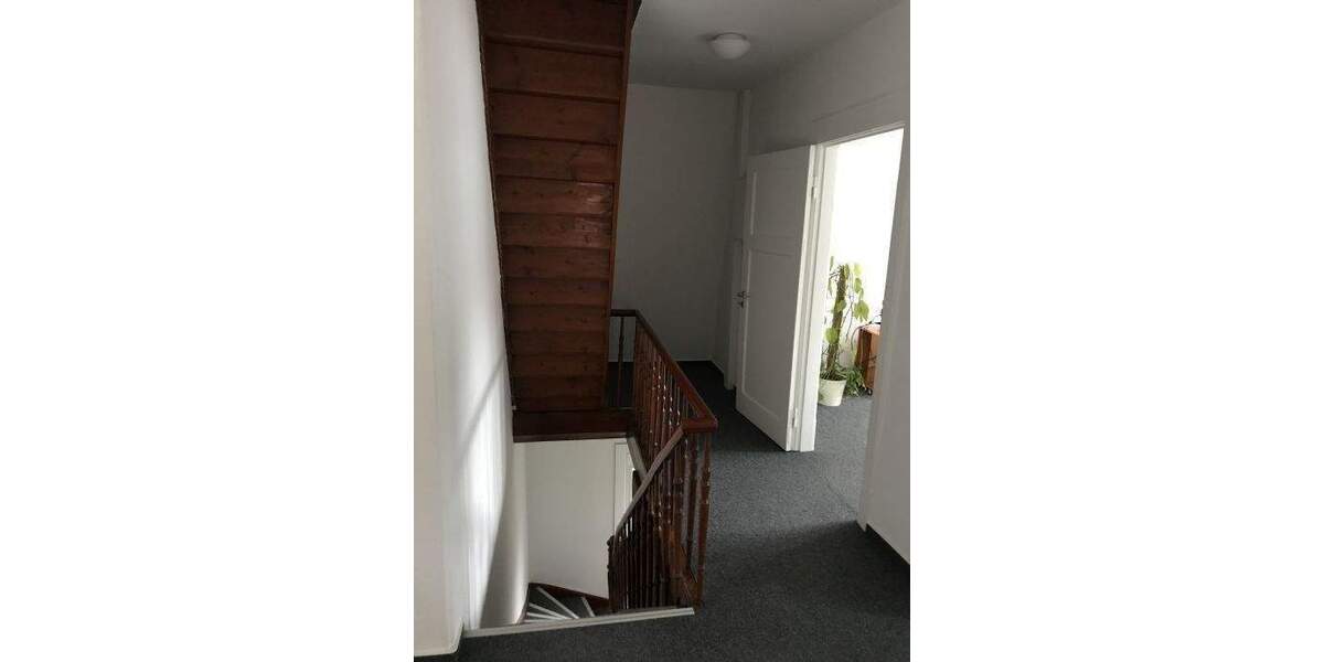 Gewerbeobjekt Butjadingen Burhave - 4 Zimmer, 107 m&sup2;, 1.000&euro; | Angebot:26189942