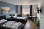 Etagenwohnung Hagen im Bremischen - 8 Zimmer, 400 m&sup2;, 20&euro; | Angebot:25340503