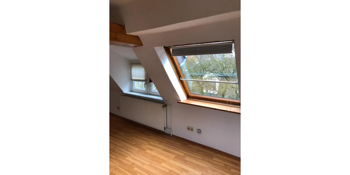 Dachgeschoßwohnung Wilhelmshaven Heppens - 2 Zimmer, 55 m&sup2;, 456&euro; | Angebot:26702147