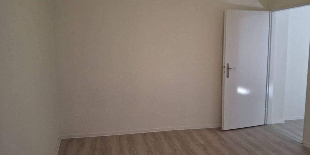 Etagenwohnung Bremerhaven Lehe - 2 Zimmer, 42 m&sup2;, 350&euro; | Angebot:26878967