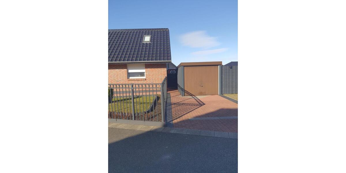 Mehrfamilienhaus, Wohnhaus Bremerhaven Schiffdorferdamm - 9 Zimmer, 210 m&sup2;, 550.000&euro; | Angebot:25891632