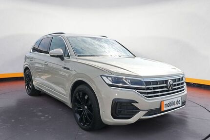 VW Volkswagen Touareg R-Line 3.0 TDI 210KW AHK Pano 3