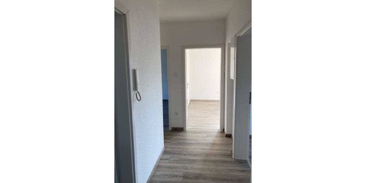 Etagenwohnung Brake (Unterweser) - 4 Zimmer, 65 m&sup2;, 530&euro; | Angebot:25266655