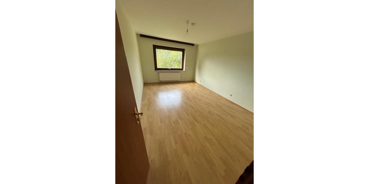 ETW im 1. OG - keine Maklerkosten - Einzugsbereit 4 zimmer