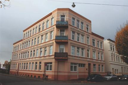 Günstige Mansarden- & Balkonwohnung in Wilhelmshaven - Bant 5 zimmer