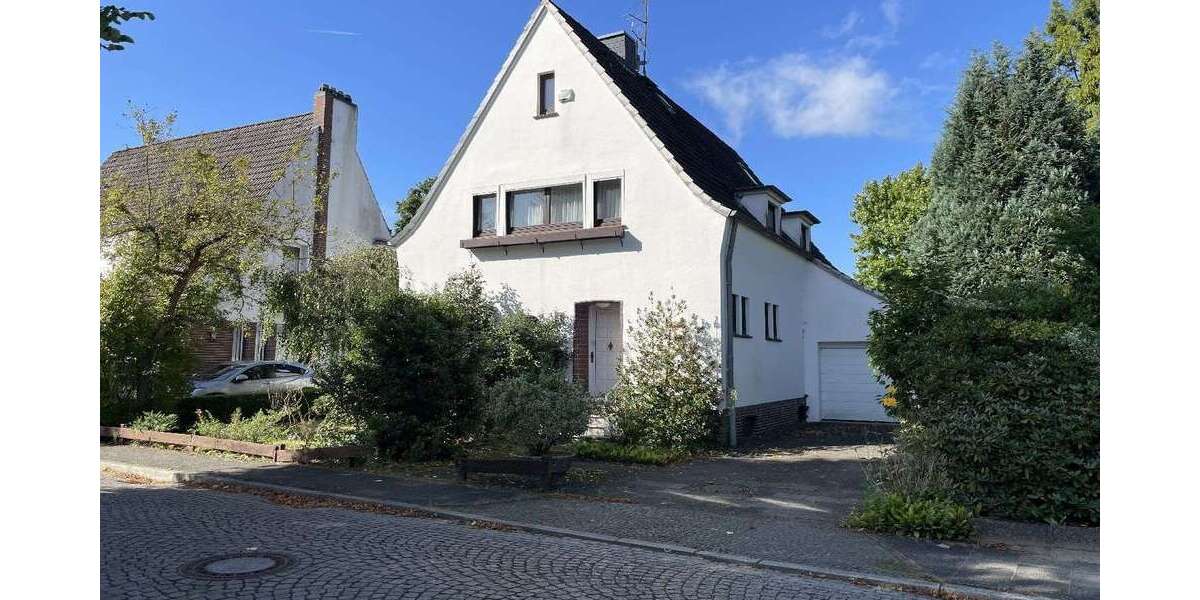 Haus zum Kaufen in Bremerhaven 318.000 € 136 m² 4.5 zimmer