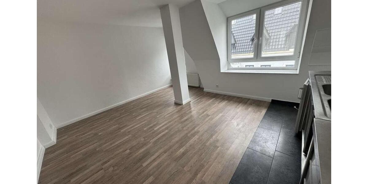 Etagenwohnung Bremerhaven Mitte - 2 Zimmer, 76 m&sup2;, 780&euro; | Angebot:26687892