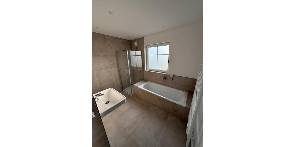 Erstbezug nach Sanierung, EFH in Oberhammelwarden in Strandnähe 6 zimmer