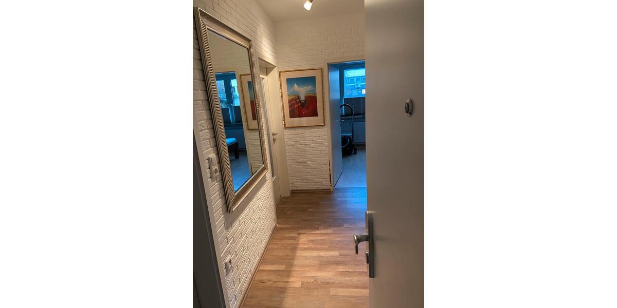 Erdgeschoßwohnung Bremerhaven Mitte - 2.5 Zimmer, 65 m&sup2;, 730&euro; | Angebot:24463240