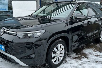 VW Tayron 16.950 km 38.750 &euro; Brake / Unterweser 26919