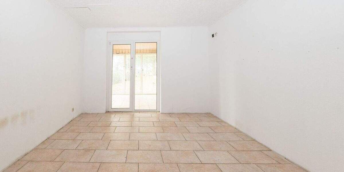 Mehrfamilienhaus, Wohnhaus Odisheim - 1 Zimmer, 530 m&sup2;, 299.000&euro; | Angebot:24793061