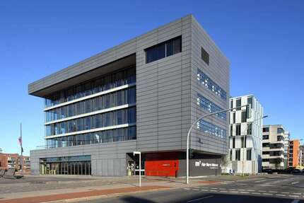 Büro in Bremerhaven 930,52 € 103.45 m² zimmer