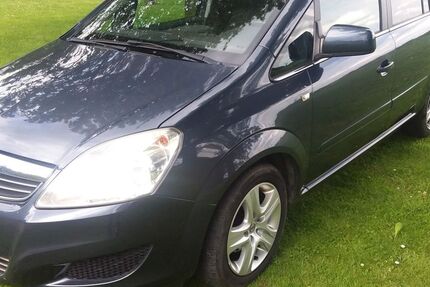 Opel Zafira 124.888 km 4.999 € Loxstedt-Nesse 27612