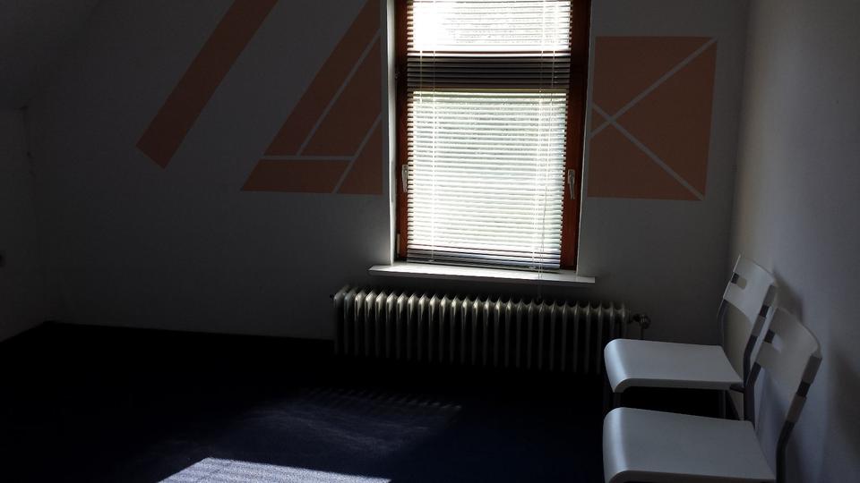 Einfamilienhaus Ovelgönne - 5 Zimmer, 150 m&sup2;, 990&euro; | Angebot:25909195