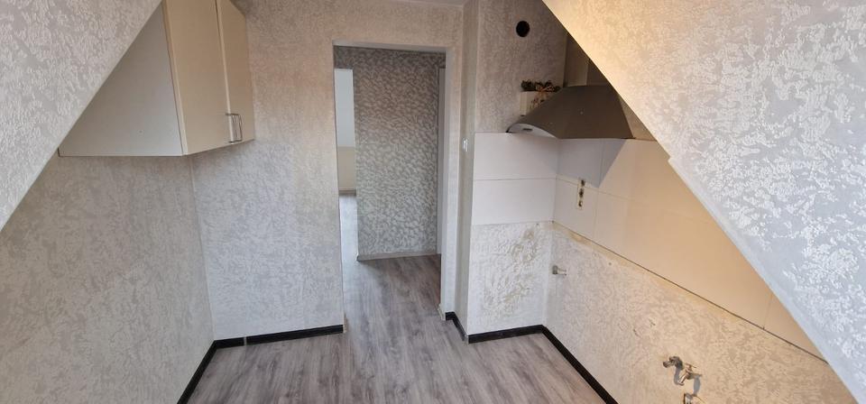 Dachgeschoßwohnung Wilhelmshaven Heppens - 3 Zimmer, 75 m&sup2;, 67.900&euro; | Angebot:26042698