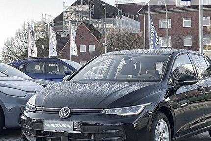 VW Golf 9.698 km 29.999 &euro; Bremerhaven 27576