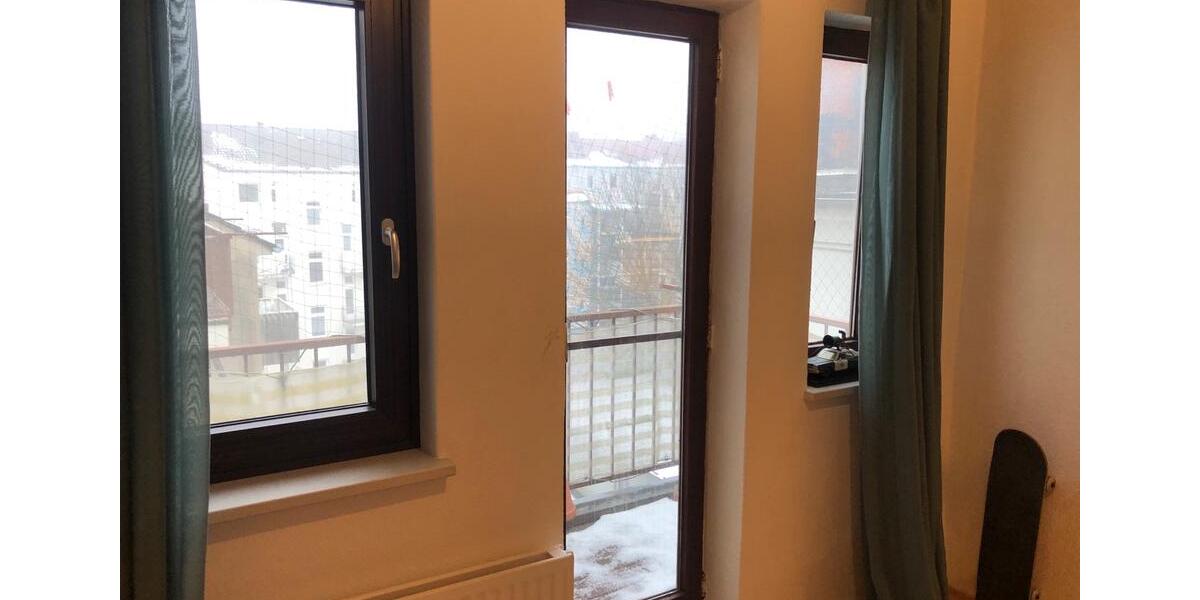 Dachgeschoßwohnung Bremerhaven Geestemünde - 3 Zimmer, 80 m&sup2;, 540&euro; | Angebot:24509847