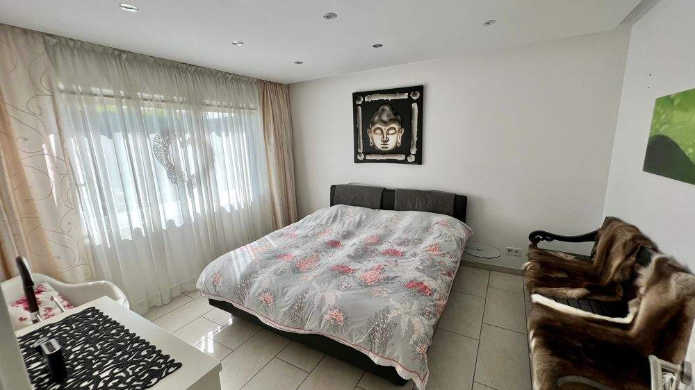 Einfamilienhaus Wilhelmshaven Heppens - 7 Zimmer, 215 m&sup2;, 469.000&euro; | Angebot:23824369