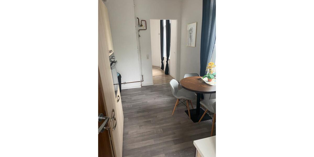 Etagenwohnung Bremerhaven Mitte - 3 Zimmer, 65 m&sup2;, 20&euro; | Angebot:26398834