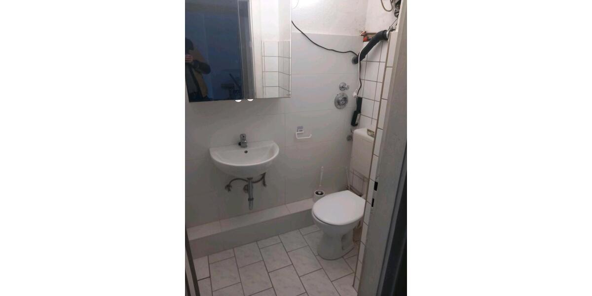 Etagenwohnung Bremerhaven Mitte - 1 Zimmer, 28 m&sup2;, 45.000&euro; | Angebot:24468793